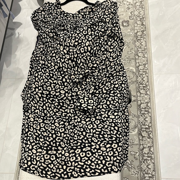 Loose flowy Dress - Picture 1 of 2